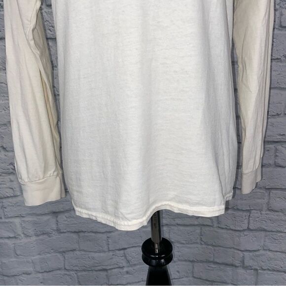 Gildan Pittsburgh Pa Longsleeve Crewneck off white 
t-shirt women size small - Picture 2 of 11